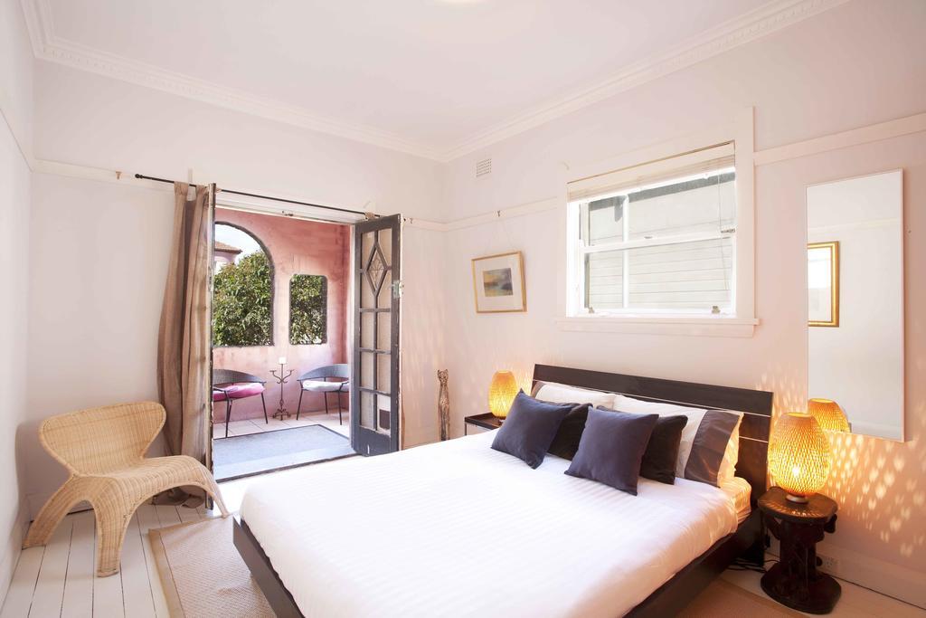 Bondi Beach Breeze - A Bondi Beach Holiday Apartment Sydney